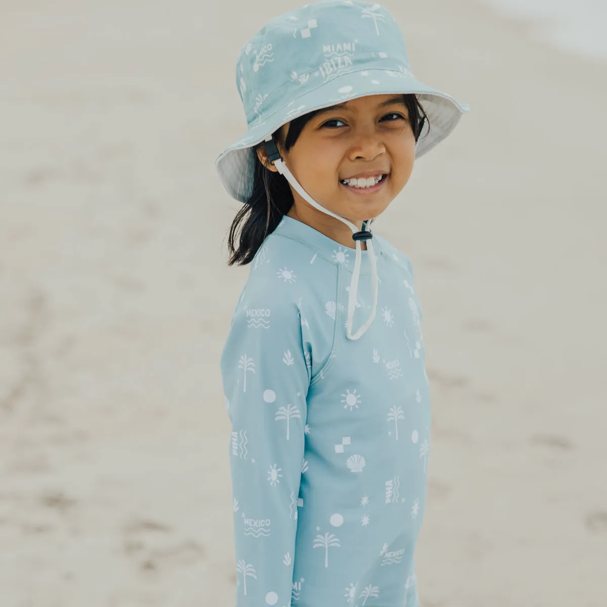 Crywolf Reversible Bucket Hat - Paradise